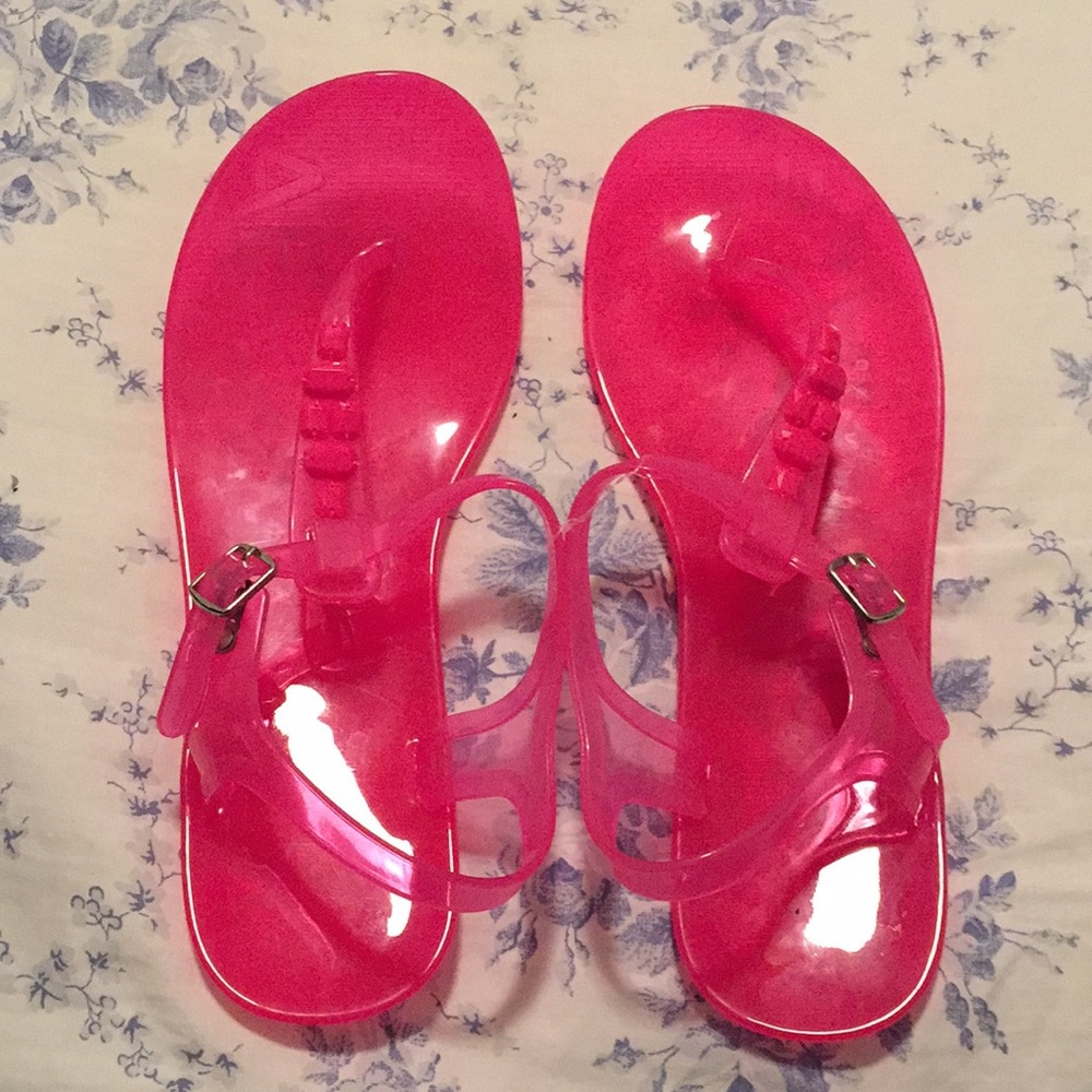 Aeropostale pink sandals
